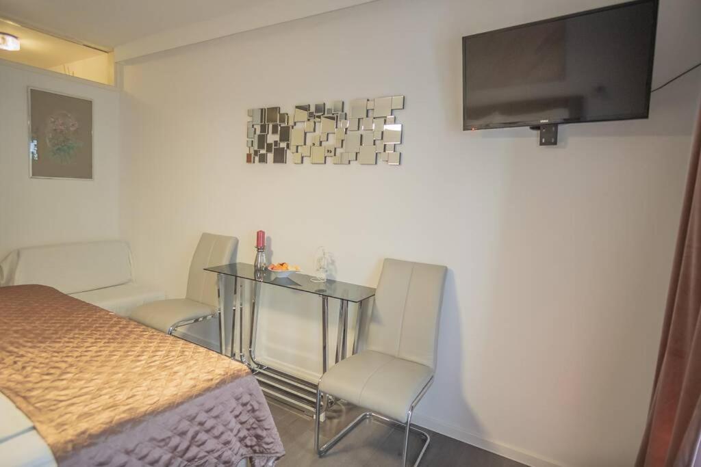 Studio Apartment Purple Sunset - 2+1 Baška Voda Екстериор снимка