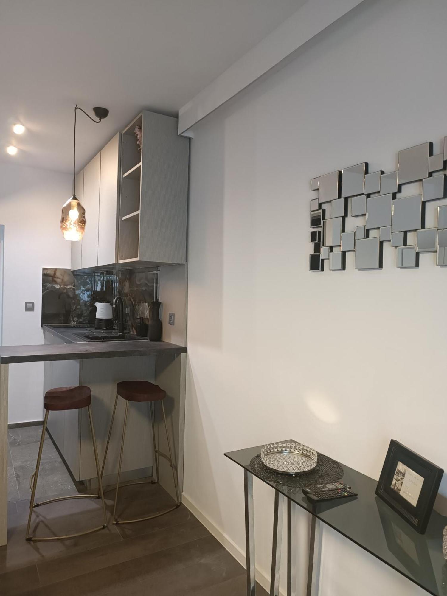 Studio Apartment Purple Sunset - 2+1 Baška Voda Екстериор снимка